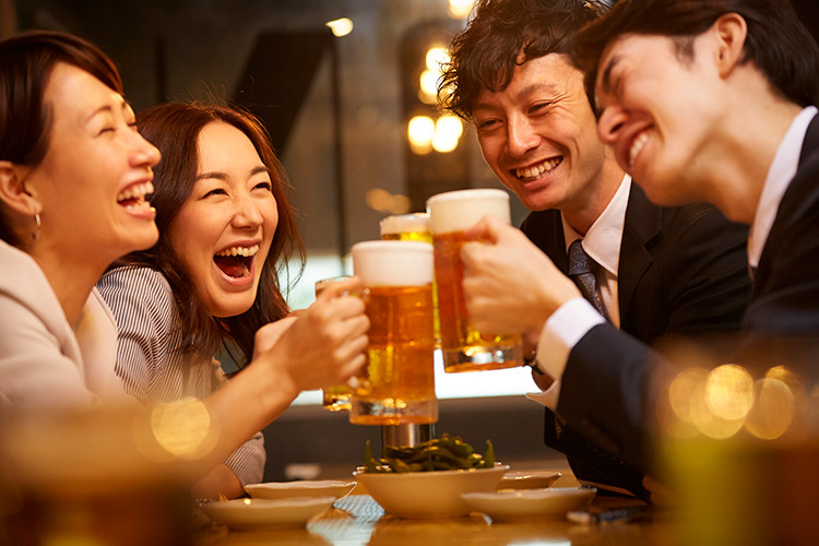 アプリで合コン相手を探すならギャラ飲みが◎!3つの理由を詳しく解説